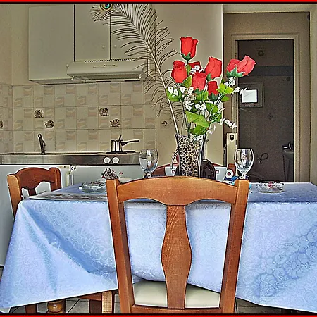 Blue Homes - Summer Escape Aparthotel