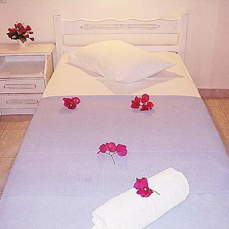Blue Homes - Summer Escape Aparthotel