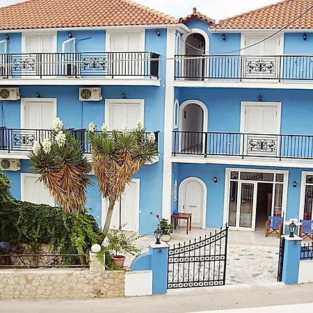 Aparthotel Blue Homes - Summer Escape
